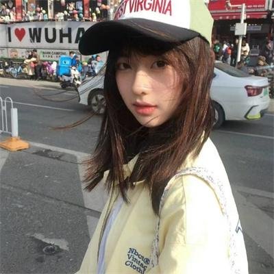 劈腿女王海报