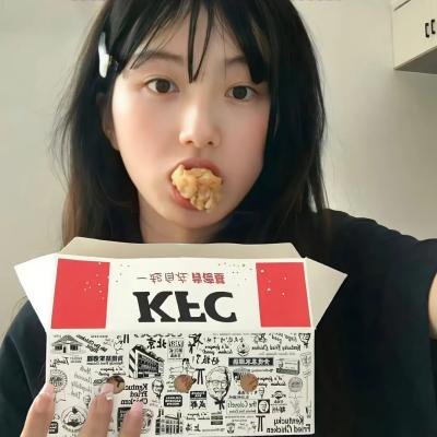 水泥花园海报